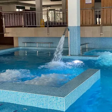 Costa Piscinas De Lujo - Playa Catedrales * Баррейрос