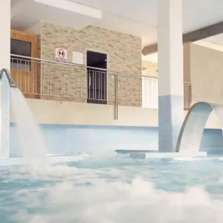 Costa Piscinas De Lujo - Playa Catedrales