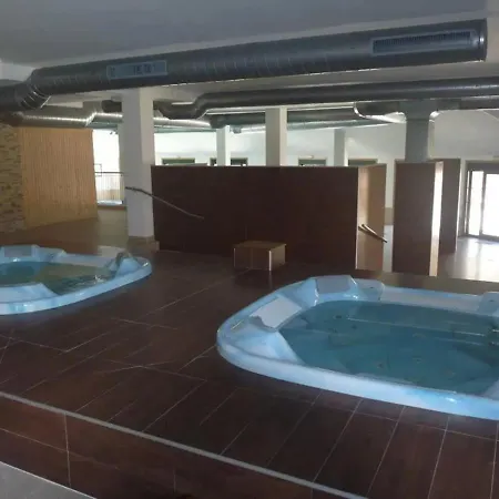 Costa Piscinas De Lujo - Playa Catedrales * Баррейрос