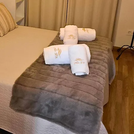 Costa Piscinas De Lujo - Playa Catedrales * Баррейрос